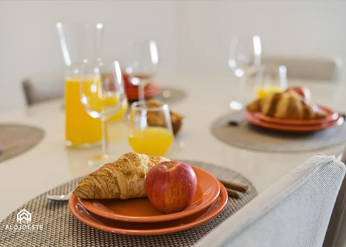 Fairstay - With Sea View Santa Cruz