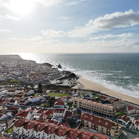 Fairstay - With Sea View Apartament