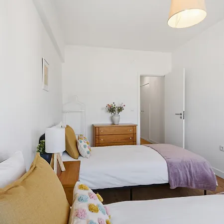 Fairstay - With Sea View Santa Cruz (Oeste)